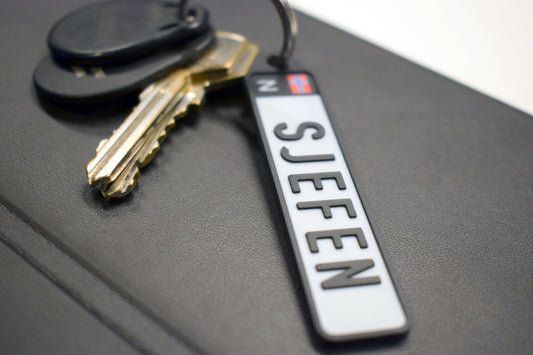🗝️License plate keychain - Black EU field 