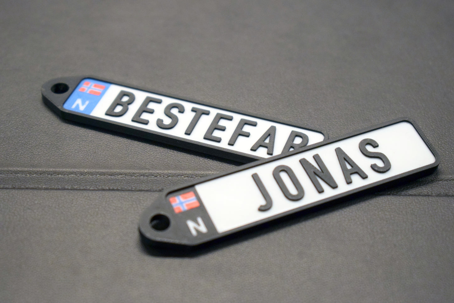 🗝️License plate keychain - Black EU field 